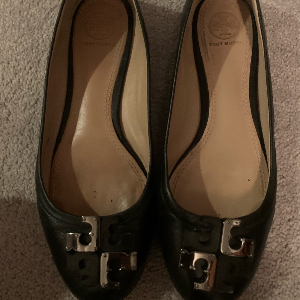 Black Tory Burch flats